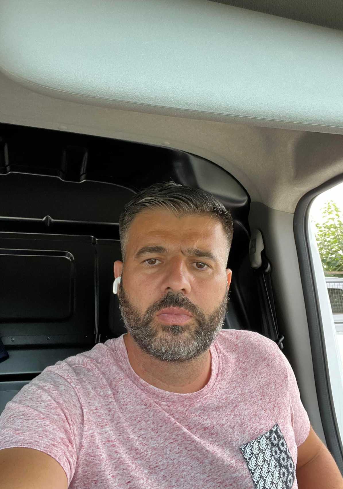 Immagine pubblicata da Jovani Jovani